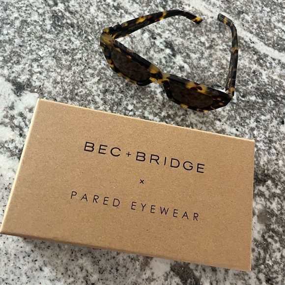 New in Box Pared Lo and Behold tortoise sunglasses Unisex styling - Picture 11 of 12